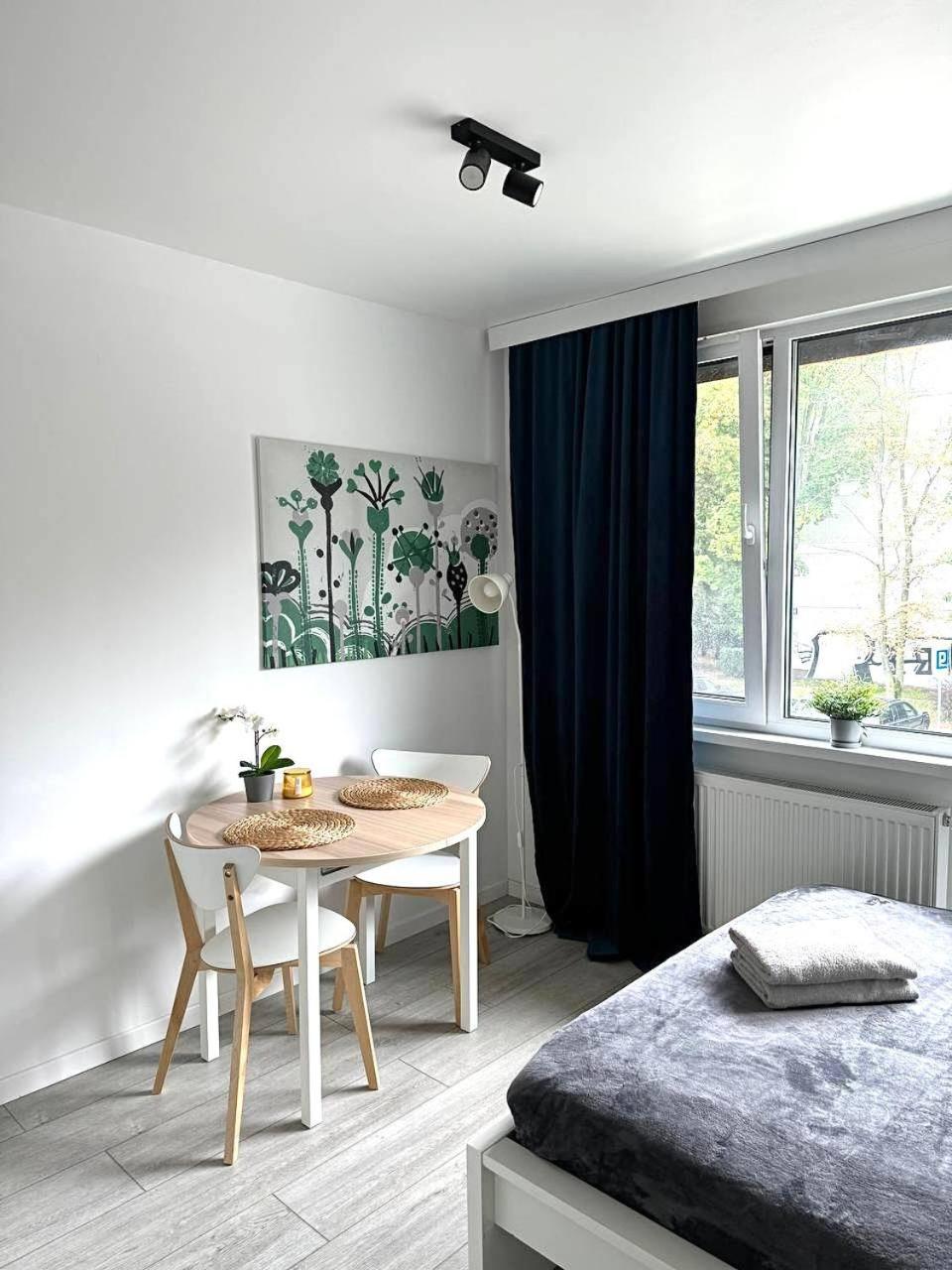Quiet Apartment Near The Park, Metro, Centre, Wi-Fi - By Hik Apartments Varsavia Esterno foto